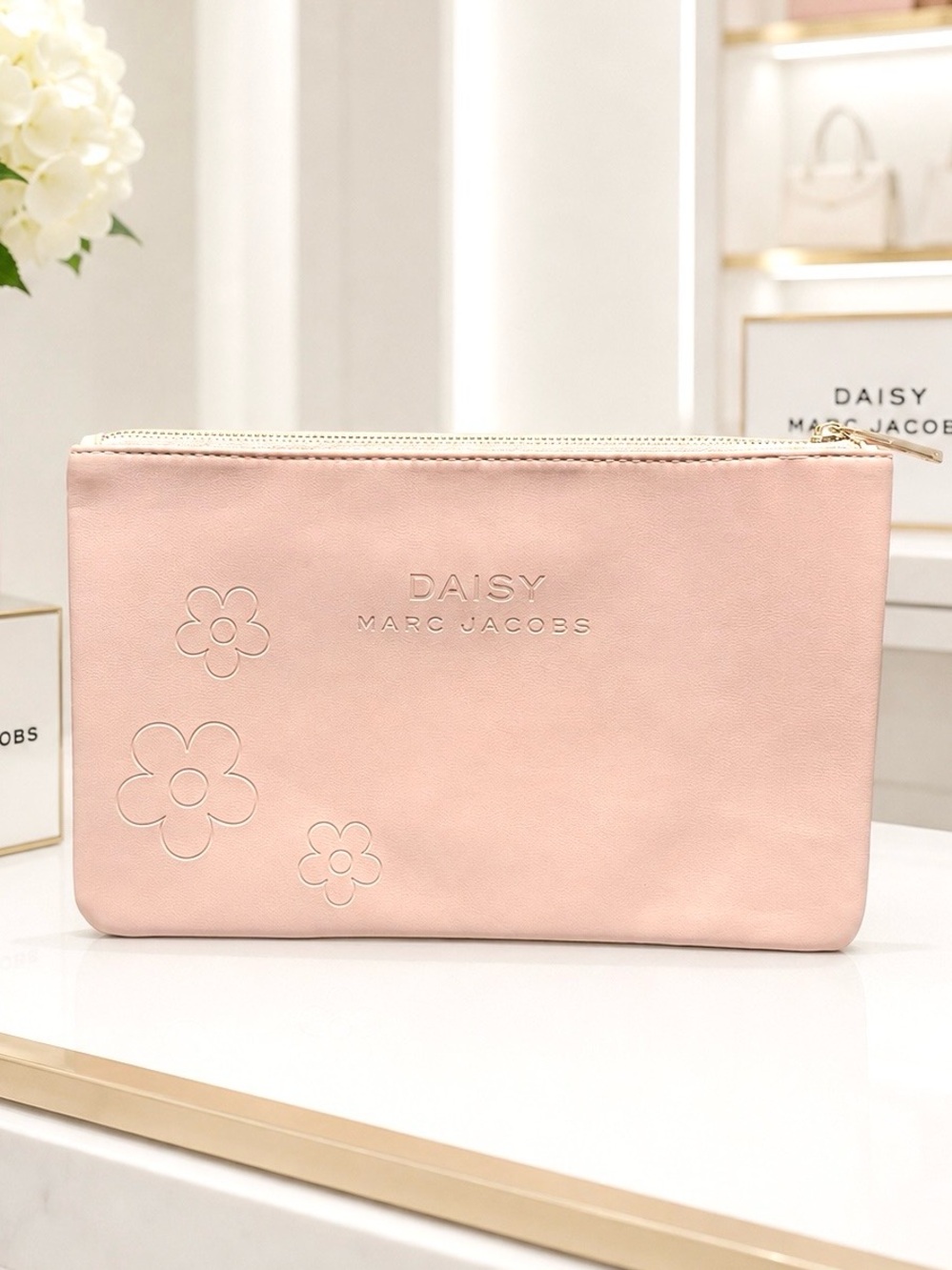 Marc Jacobs Daisy Fragrance Pink Clutch-New